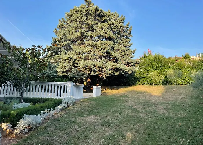 Villa Monika